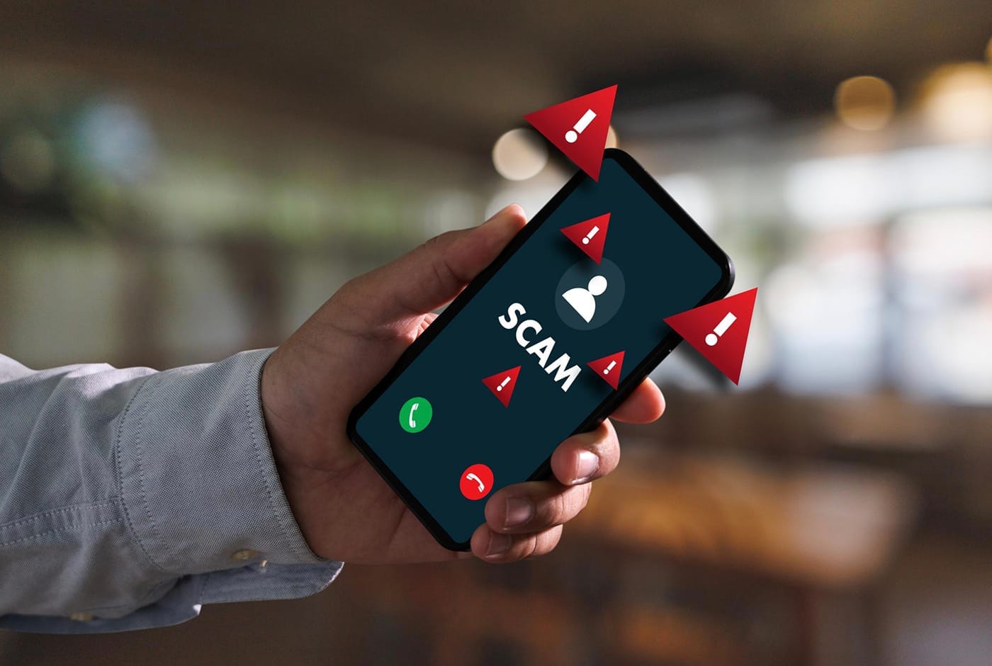 Older adult staying safe while dating online